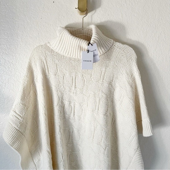NEW Coach Signature Knit Poncho size S - Picture 7 of 10